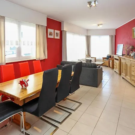 Lovely In With Kitchen דירה אוסטנדה